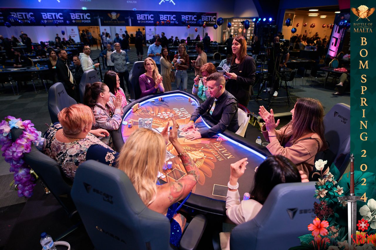 Nabil en evento elegante de casino